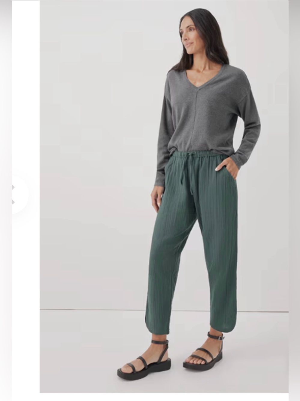 Pact Women's Coastal Tapered Pull-On Pant